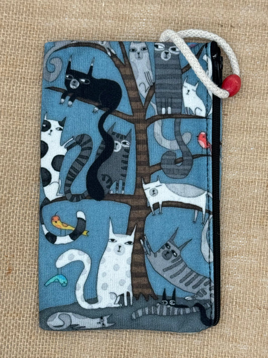 Many Cats in Tree | Accessory Bag